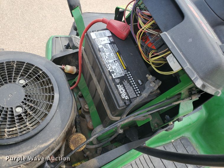 image for item IX9878 John Deere LX277  lawn mower