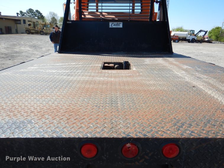 image for item IY9460 1993 International 4900  flatbed truck