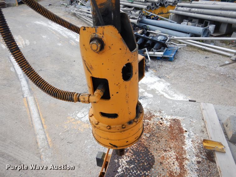 image for item IY9651 2010 International WorkStar 7400  digger derrick truck