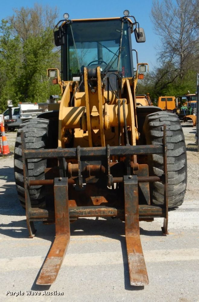 image for item IY9668 2003 John Deere 544H  wheel loader