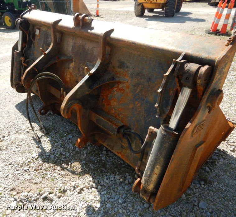 image for item IY9668 2003 John Deere 544H  wheel loader