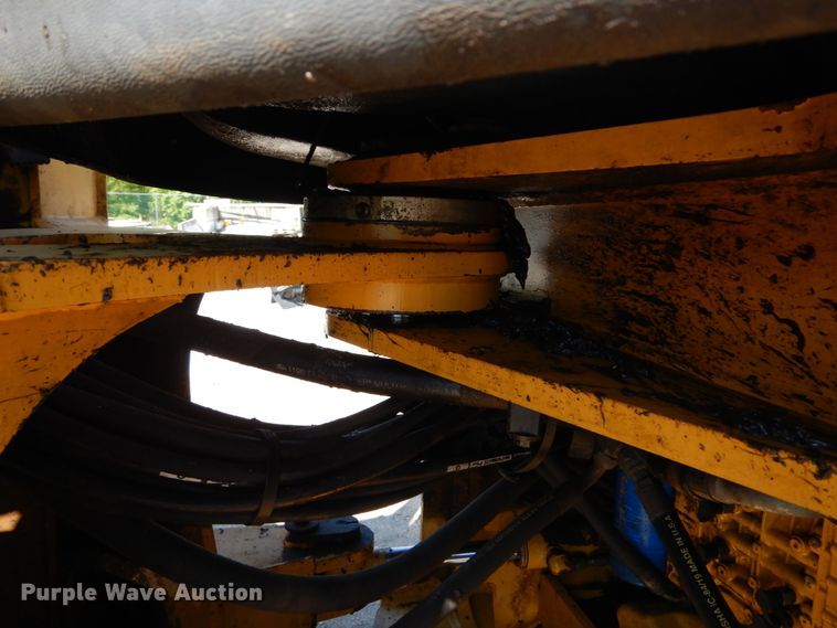 image for item IY9668 2003 John Deere 544H  wheel loader