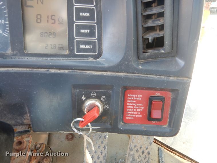 image for item IY9668 2003 John Deere 544H  wheel loader