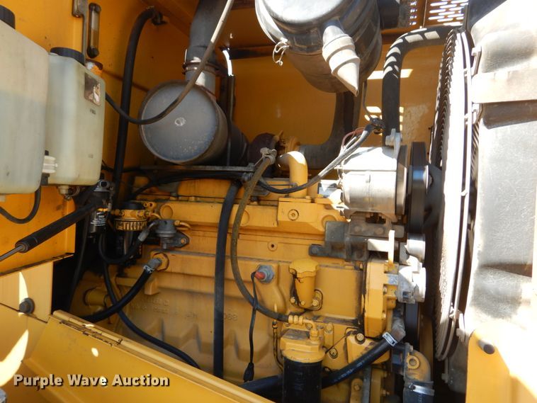 image for item IY9668 2003 John Deere 544H  wheel loader