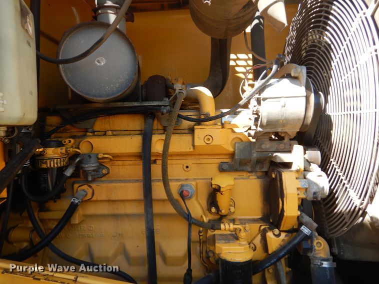 image for item IY9668 2003 John Deere 544H  wheel loader