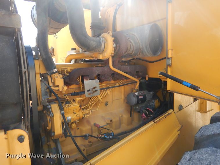 image for item IY9668 2003 John Deere 544H  wheel loader