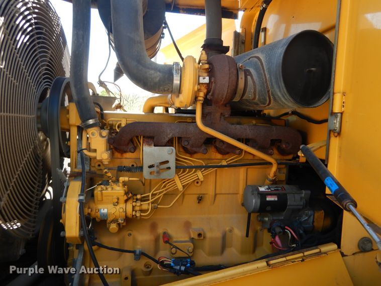 image for item IY9668 2003 John Deere 544H  wheel loader