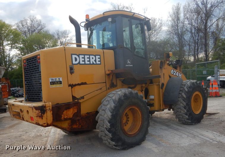 image for item IY9673 John Deere 624H  wheel loader