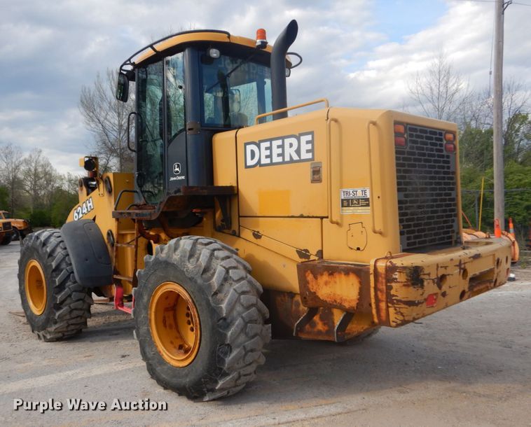 image for item IY9673 John Deere 624H  wheel loader