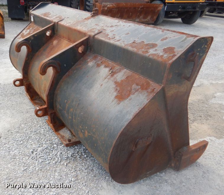 image for item IY9673 John Deere 624H  wheel loader