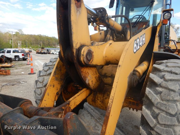image for item IY9673 John Deere 624H  wheel loader