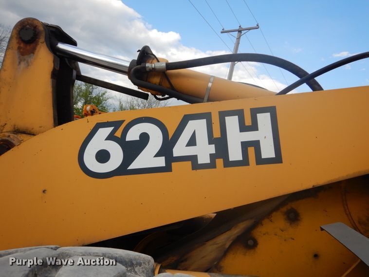 image for item IY9673 John Deere 624H  wheel loader