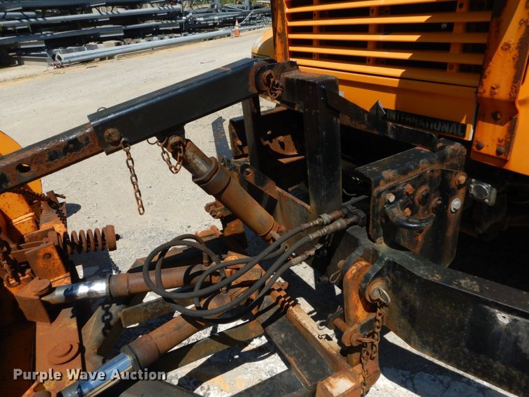 image for item IY9674 2002 International 4900  dump truck