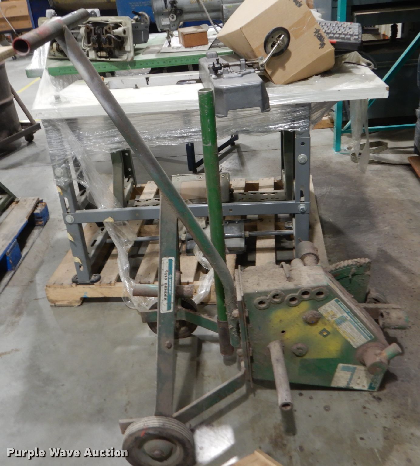 Greenlee 1818 pipe bender in Sioux Falls, SD Item HE9575 sold