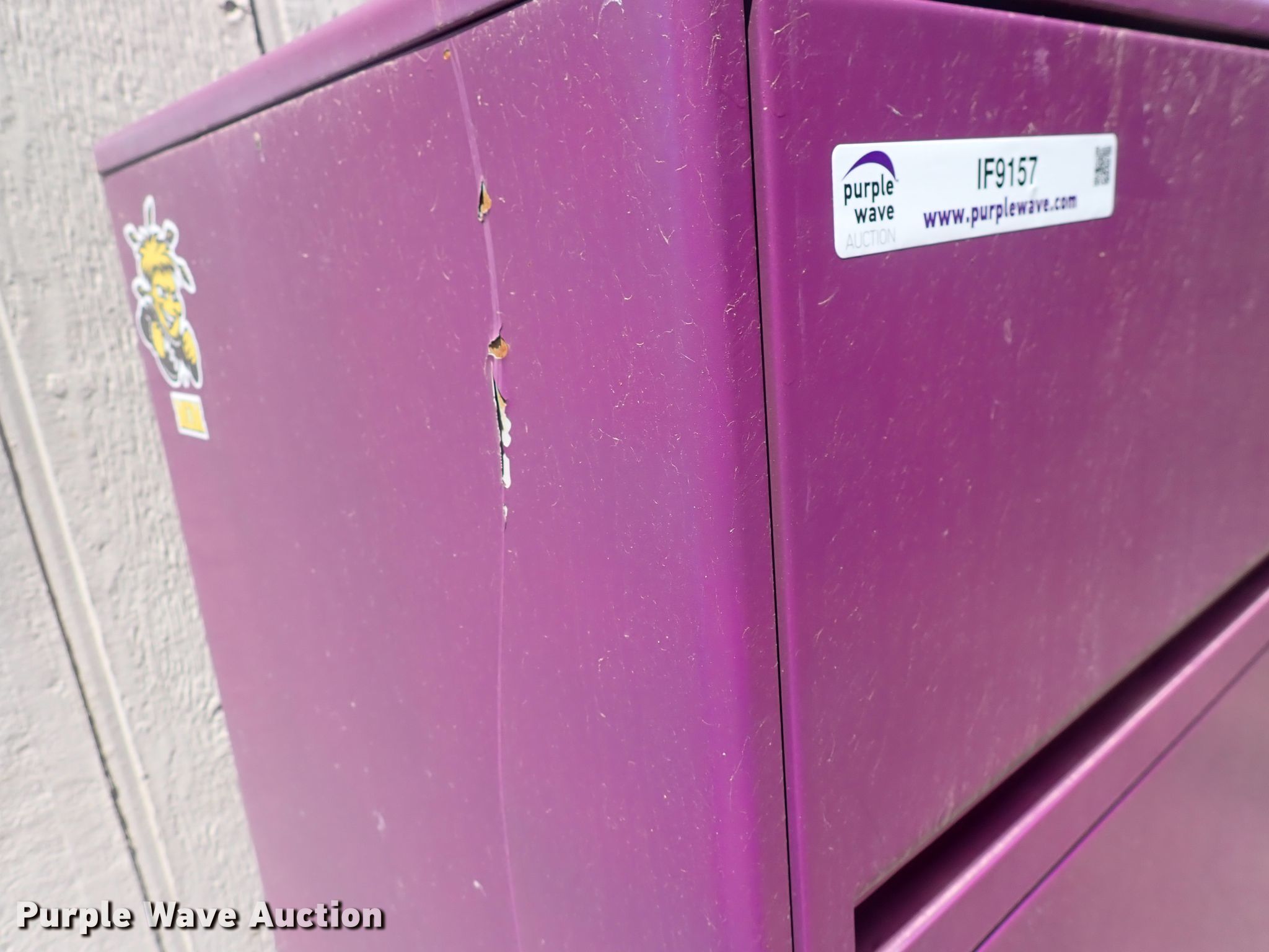 (2) metal in Mcpherson, KS Item IF9157 sold Purple Wave