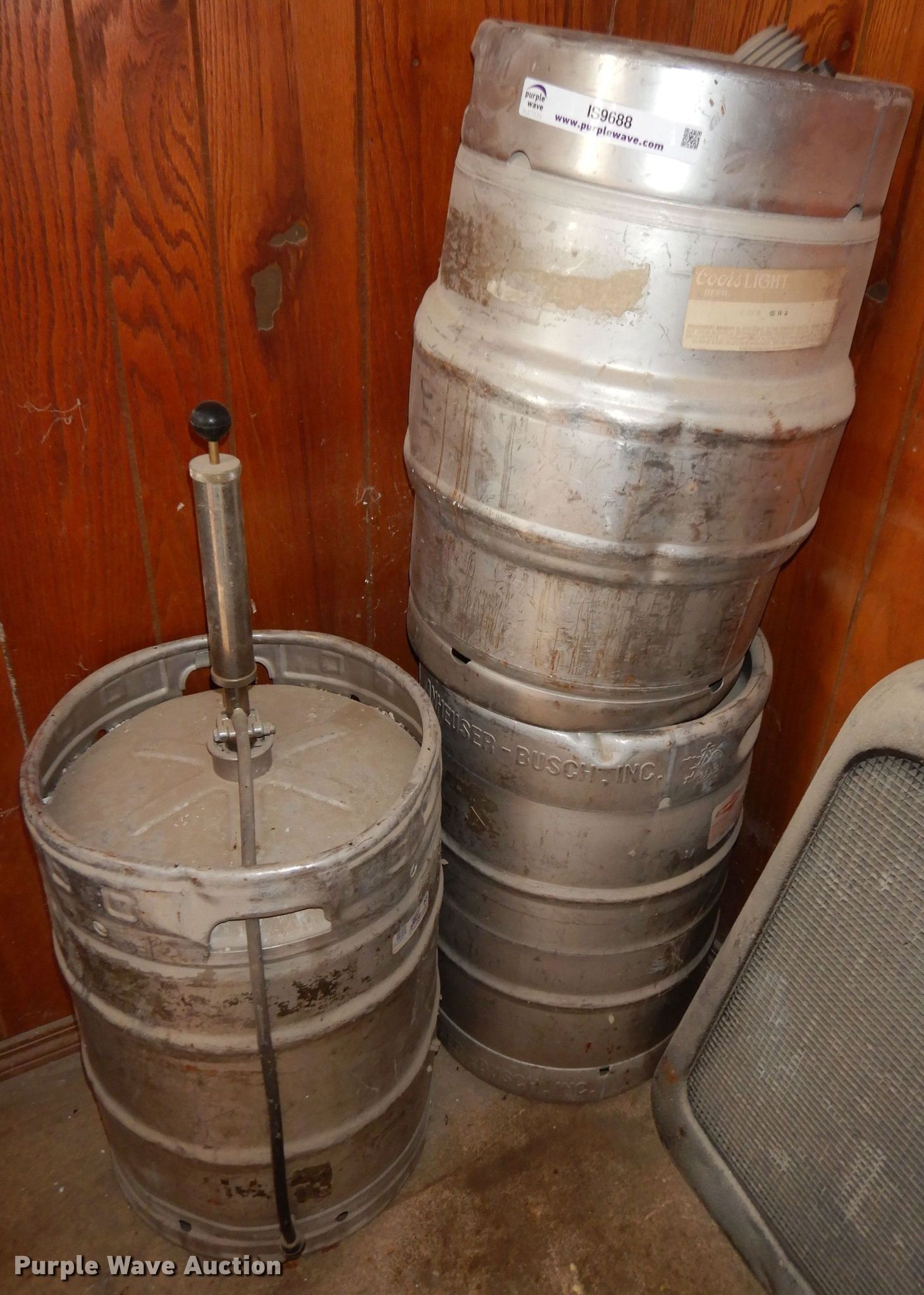 (3) kegs in Ottawa, KS Item IS9688 sold Purple Wave