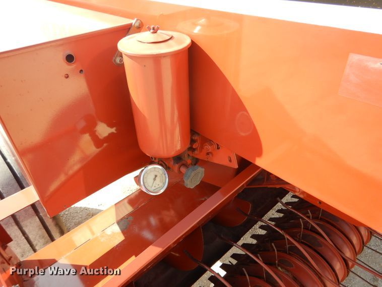 image for item DF2657 2005 Hesston 4590  small square baler