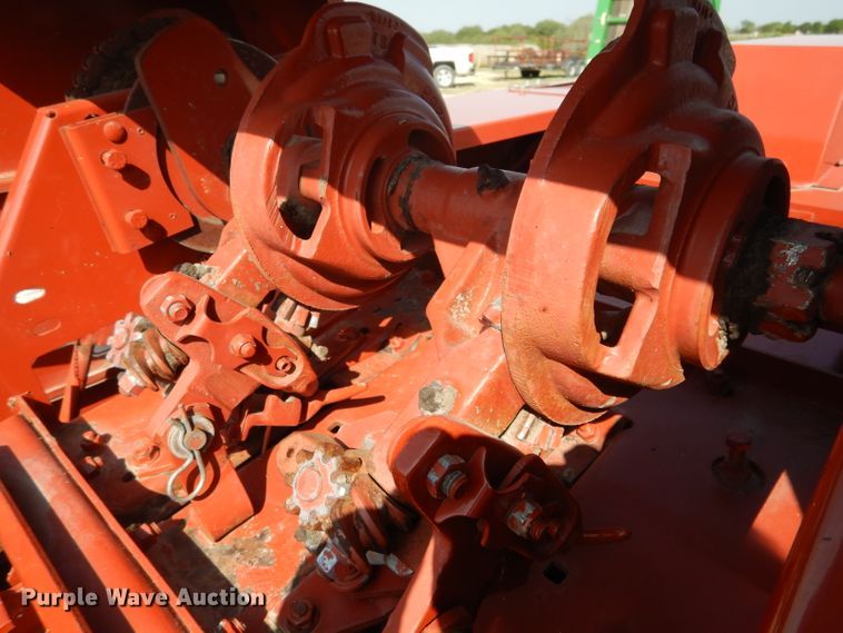 image for item DF2657 2005 Hesston 4590  small square baler