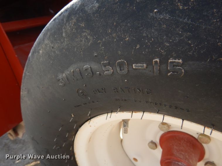 image for item DF2657 2005 Hesston 4590  small square baler