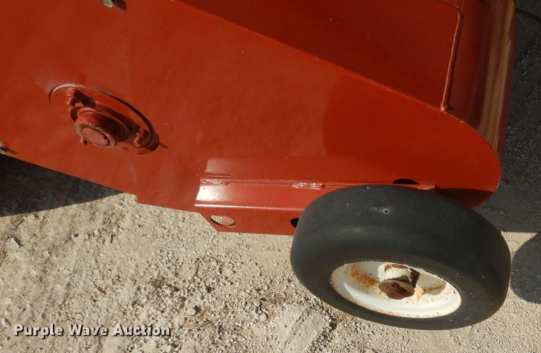 image for item DF2657 2005 Hesston 4590  small square baler