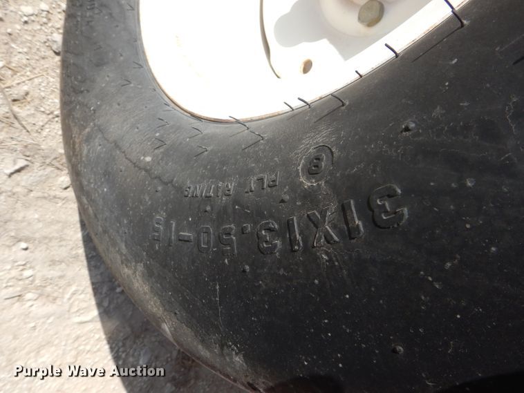 image for item DF2657 2005 Hesston 4590  small square baler