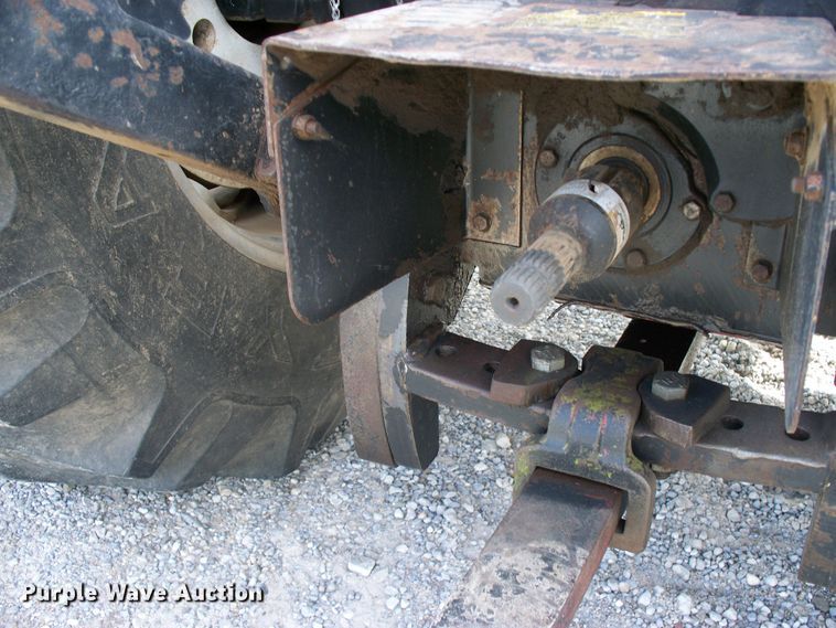 image for item DF4700 1982 Allis Chalmers 8070  tractor