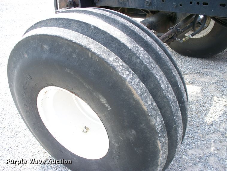 image for item DF4700 1982 Allis Chalmers 8070  tractor