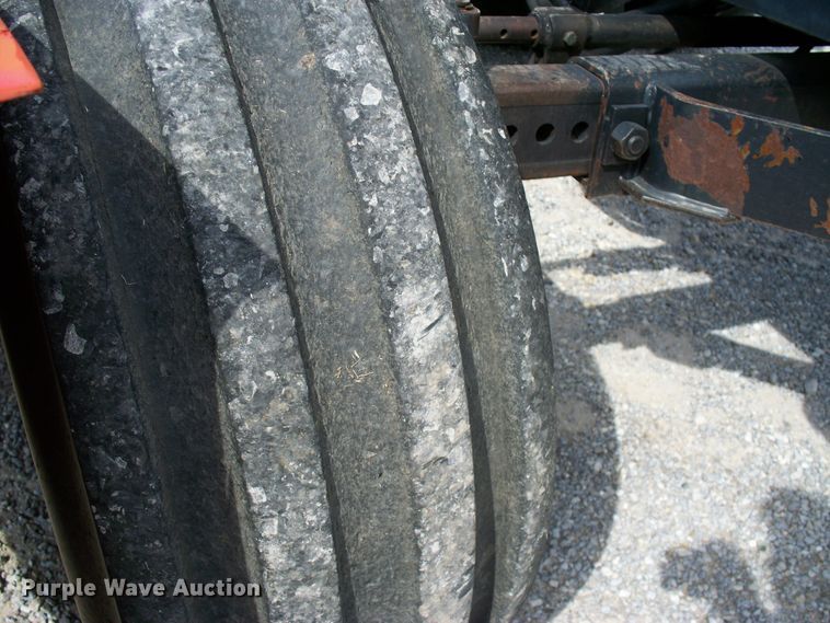 image for item DF4700 1982 Allis Chalmers 8070  tractor