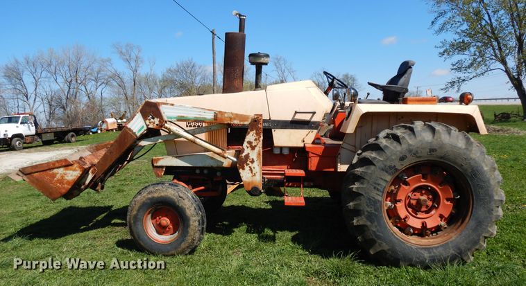image for item DF6786 1970 Case 1070  tractor