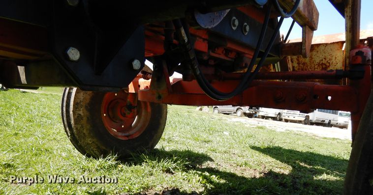 image for item DF6786 1970 Case 1070  tractor