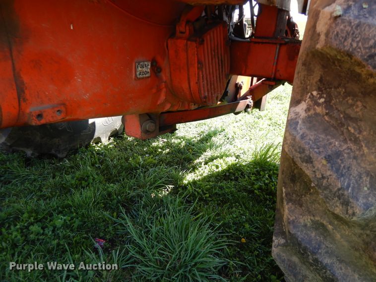image for item DF6786 1970 Case 1070  tractor