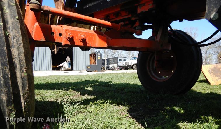 image for item DF6786 1970 Case 1070  tractor