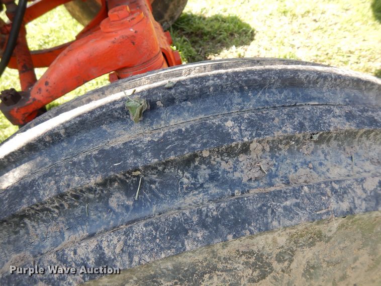 image for item DF6786 1970 Case 1070  tractor