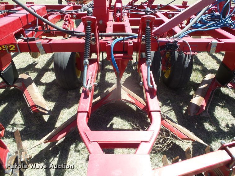 image for item DI5582 2010 Sunflower 3692  sweep plow