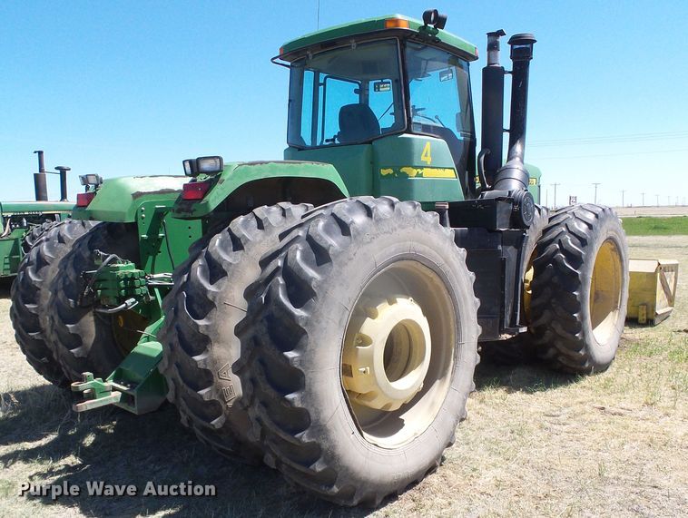 image for item DI5583 1998 John Deere 9200  4WD tractor