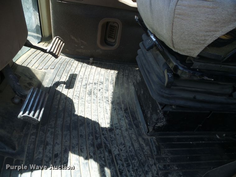 image for item DI5583 1998 John Deere 9200  4WD tractor