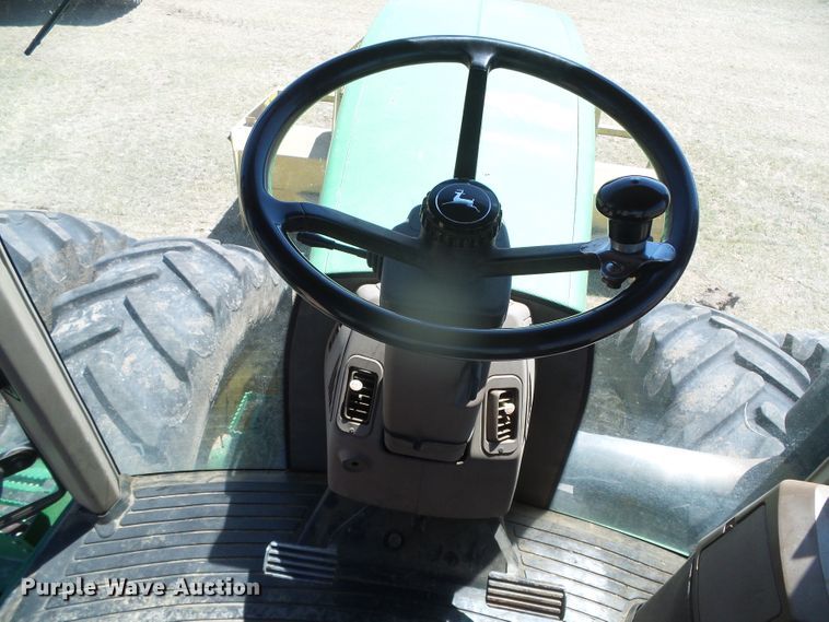 image for item DI5583 1998 John Deere 9200  4WD tractor