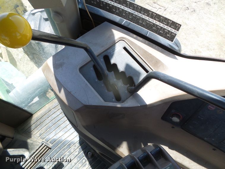 image for item DI5583 1998 John Deere 9200  4WD tractor