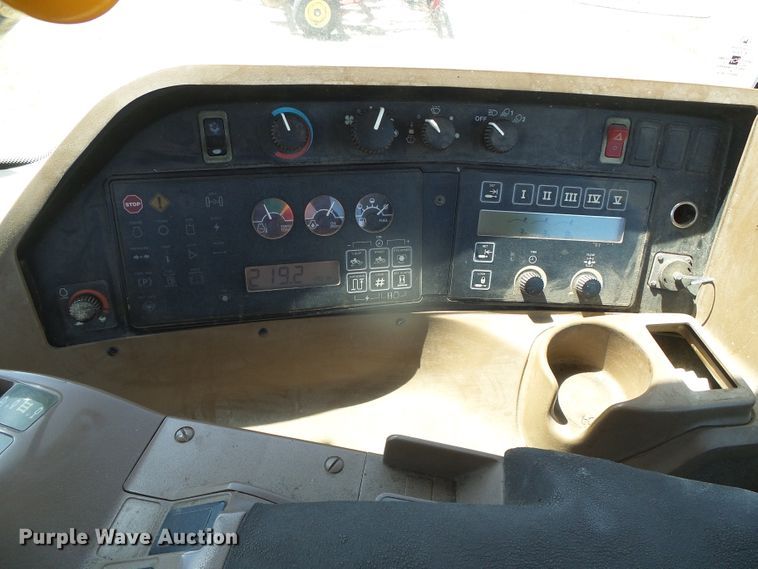 image for item DI5583 1998 John Deere 9200  4WD tractor