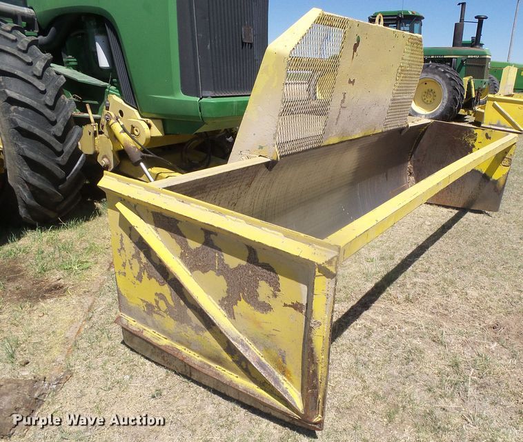 image for item DI5583 1998 John Deere 9200  4WD tractor