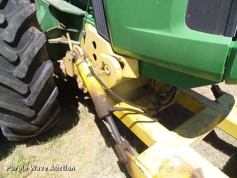 image for item DI5583 1998 John Deere 9200  4WD tractor