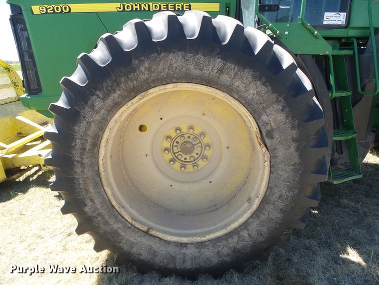 image for item DI5583 1998 John Deere 9200  4WD tractor