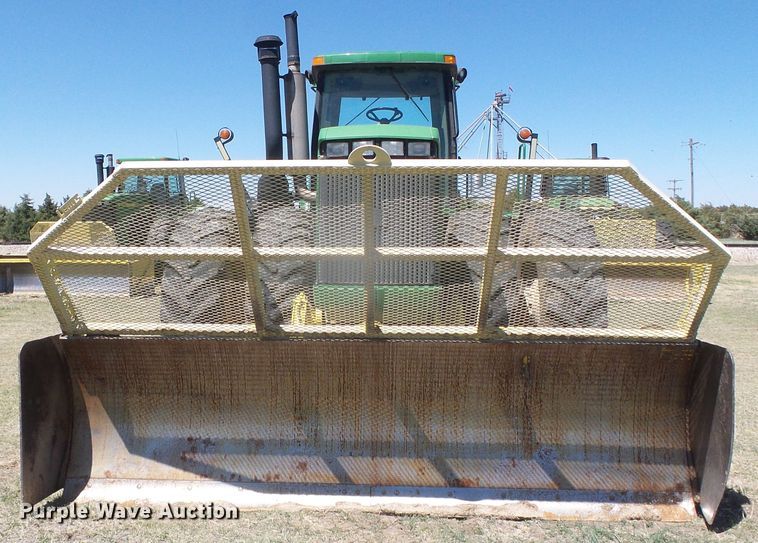 image for item DI5584 2000 John Deere 9200  4WD tractor