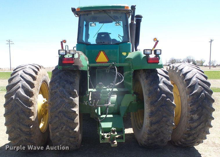 image for item DI5584 2000 John Deere 9200  4WD tractor