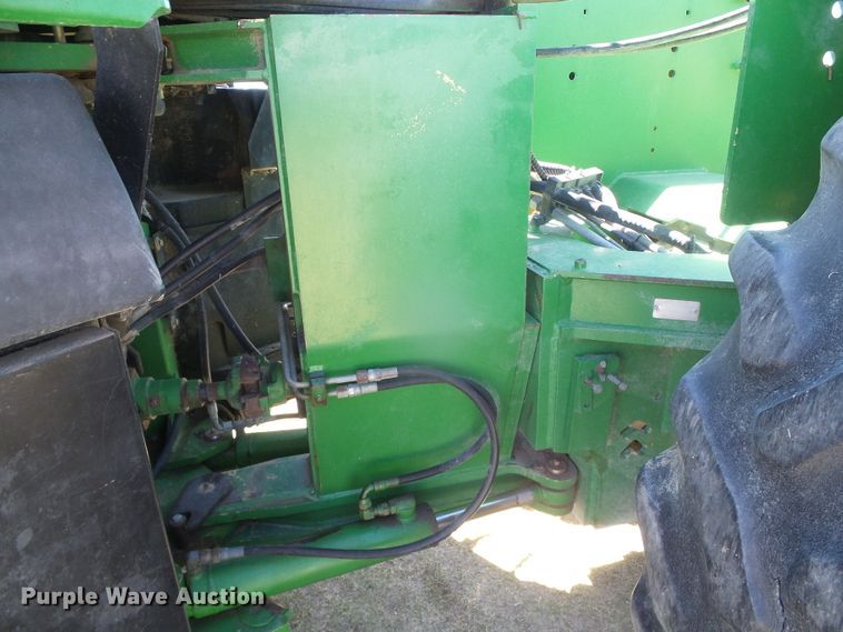 image for item DI5584 2000 John Deere 9200  4WD tractor