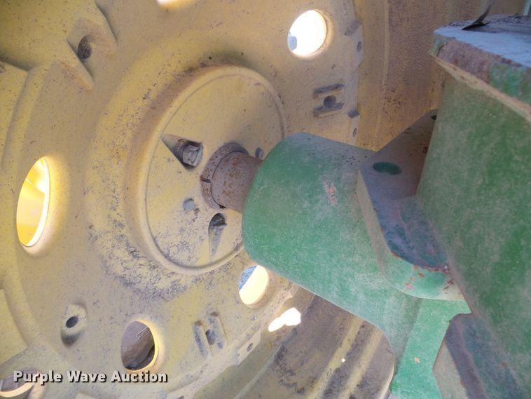 image for item DI5584 2000 John Deere 9200  4WD tractor