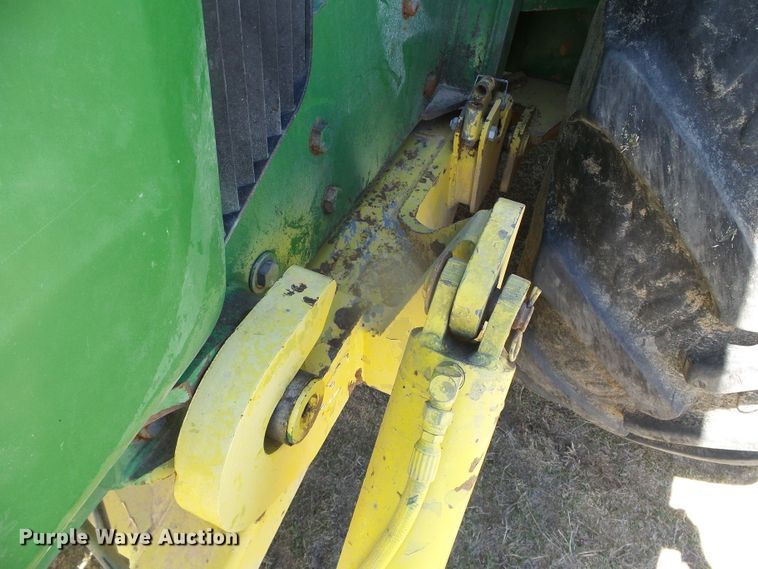 image for item DI5584 2000 John Deere 9200  4WD tractor