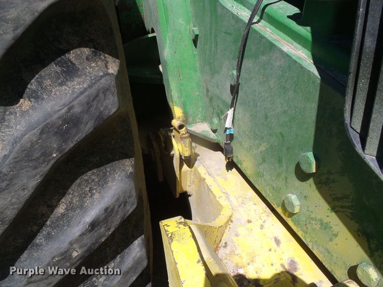 image for item DI5584 2000 John Deere 9200  4WD tractor