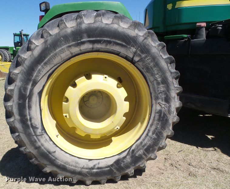 image for item DI5584 2000 John Deere 9200  4WD tractor