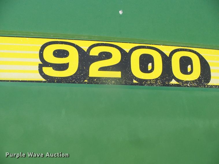 image for item DI5584 2000 John Deere 9200  4WD tractor